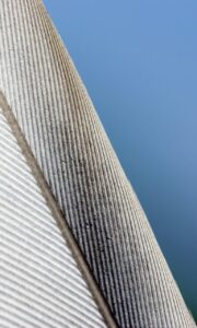 浮気の証拠をスマホで見つける方法は？