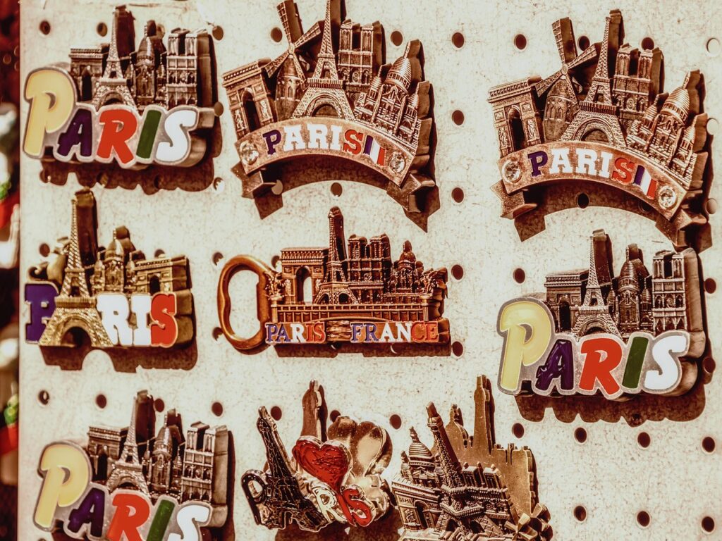 浮気相手の家を特定して訪問することは危険なのか？