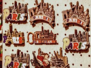 浮気相手の家を特定して訪問することは危険なのか？